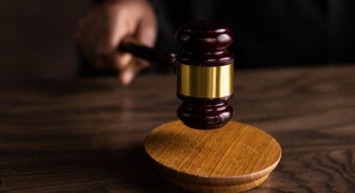 പ്രായപൂര്ത്തിയാകാത്ത പെണ്കുട്ടിക്ക് പീഡനം ; പ്രതിക്ക് ശിക്ഷ വിധിച്ച് കോടതി പ്രായപൂര്ത്തിയാകാത്ത പെണ്കുട്ടിക്ക് പീഡനം ; പ്രതിക്ക് ശിക്ഷ വിധിച്ച് കോടതി