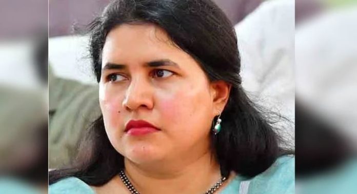 എസ് എഫ് ഐ ഒ അന്വേഷണം ; വീണാ വിജയനിൽ നിന്നും ഉടൻ തന്നെ മൊഴിയെടുക്കാൻ നീക്കം എസ് എഫ് ഐ ഒ അന്വേഷണം ; വീണാ വിജയനിൽ നിന്നും ഉടൻ തന്നെ മൊഴിയെടുക്കാൻ നീക്കം
