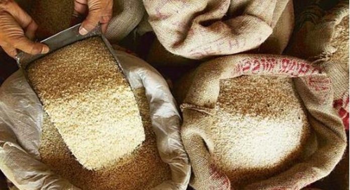 ‘ഭാരത് അരി’ അടുത്തയാഴ്ച മുതൽ വിപണിയിൽ അവതരിപ്പിക്കും ; കിലോയ്ക്ക് 29 രൂപ ‘ഭാരത് അരി’ അടുത്തയാഴ്ച മുതൽ വിപണിയിൽ അവതരിപ്പിക്കും ; കിലോയ്ക്ക് 29 രൂപ