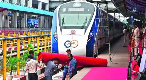 മൂന്ന് ട്രെയിനുകൾ കൂടി കേരളത്തിലേക്ക് ; വരുന്നത് വൻ വികസനം മൂന്ന് ട്രെയിനുകൾ കൂടി കേരളത്തിലേക്ക് ; വരുന്നത് വൻ വികസനം