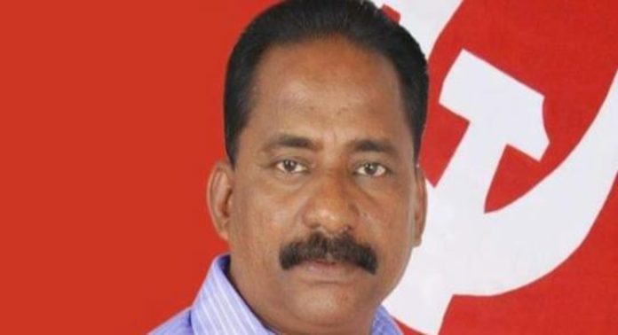 ടി.പി. വധക്കേസ് ; ഹൈക്കോടതി വിധി കടുപ്പിച്ചു അപ്പീലിൽ അധികശിക്ഷ ടി.പി. വധക്കേസ് ; ഹൈക്കോടതി വിധി കടുപ്പിച്ചു അപ്പീലിൽ അധികശിക്ഷ
