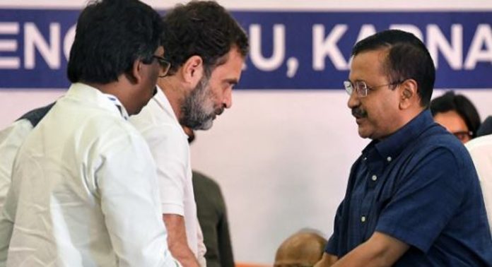 നാല് സംസ്ഥാനങ്ങളിൽ എഎപി- കോൺഗ്രസ് ; ബംഗാളിൽ ഇടതുപക്ഷം ഒറ്റയ്ക്ക് മത്സരിച്ചേക്കും നാല് സംസ്ഥാനങ്ങളിൽ എഎപി- കോൺഗ്രസ് ; ബംഗാളിൽ ഇടതുപക്ഷം ഒറ്റയ്ക്ക് മത്സരിച്ചേക്കും