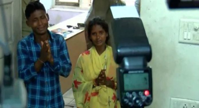 പേട്ടയിൽ കുട്ടിയെ തട്ടിക്കൊണ്ടുപോയ സംഭവം ; രണ്ട് വയസ്സുകാരിക്ക് ഡിഎൻഎ പരിശോധന, കൂടെയുള്ളവർ യഥാർത്ഥ മാതാപിതാക്കളാണോ എന്ന് സംശയം പേട്ടയിൽ കുട്ടിയെ തട്ടിക്കൊണ്ടുപോയ സംഭവം ; രണ്ട് വയസ്സുകാരിക്ക് ഡിഎൻഎ പരിശോധന, കൂടെയുള്ളവർ യഥാർത്ഥ മാതാപിതാക്കളാണോ എന്ന് സംശയം