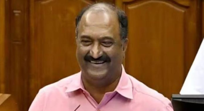 സംസ്ഥാന ബജറ്റ് ; കൊച്ചി മെട്രോക്ക് 239 കോടി, ശബരിമല വിമാനത്താവളത്തിന് 1.85 കോടി സംസ്ഥാന ബജറ്റ് ; കൊച്ചി മെട്രോക്ക് 239 കോടി, ശബരിമല വിമാനത്താവളത്തിന് 1.85 കോടി