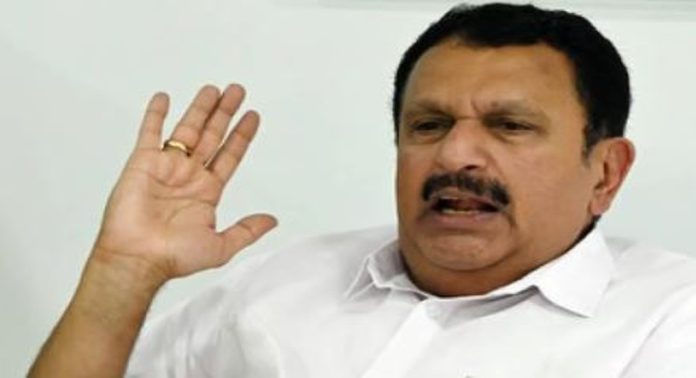 മൂന്നാം സീറ്റ് വേണമെന്ന ലീഗിന്റെ ആവശ്യം ; ഹൈക്കമാന്ഡുമായി ആലോചിച്ച് തീരുമാനമെടുക്കുമെന്ന് കെ മുരളീധരന് മൂന്നാം സീറ്റ് വേണമെന്ന ലീഗിന്റെ ആവശ്യം ; ഹൈക്കമാന്ഡുമായി ആലോചിച്ച് തീരുമാനമെടുക്കുമെന്ന് കെ മുരളീധരന്