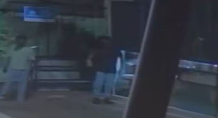 വടകരയില് ആറ് കടകളില് മോഷണം ; പണം കവര്ന്നു, ഒരു ചാക്ക് അരിയും മോഷ്ടിച്ചു വടകരയില് ആറ് കടകളില് മോഷണം ; പണം കവര്ന്നു, ഒരു ചാക്ക് അരിയും മോഷ്ടിച്ചു