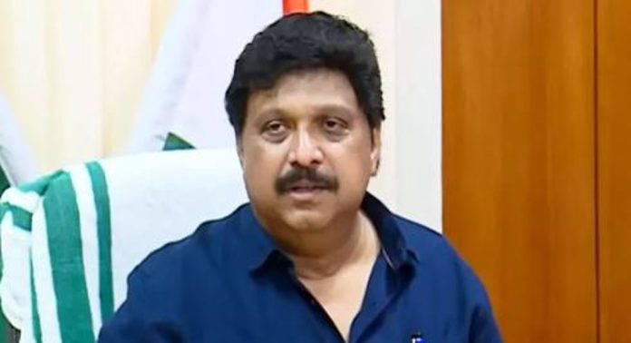 പഴയ മുഴുവൻ ബസുകൾ മാറ്റും ; ഗതാഗത മന്ത്രി പഴയ മുഴുവൻ ബസുകൾ മാറ്റും ; ഗതാഗത മന്ത്രി