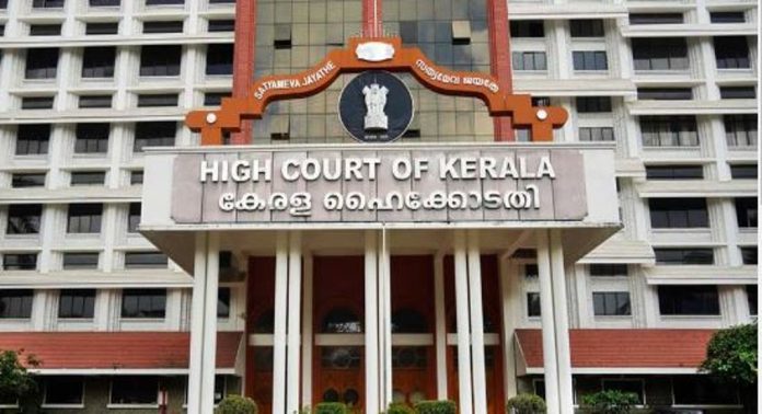 അഡ്വ. മനുവിന്റെ ജാമ്യഹർജിയിൽ വിശദീകരണം തേടി അഡ്വ. മനുവിന്റെ ജാമ്യഹർജിയിൽ വിശദീകരണം തേടി