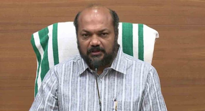 വിദ്യാർത്ഥികൾക്ക് പഠനത്തോടൊപ്പം വ്യവസായം, ക്യാമ്പസുകളിൽ വ്യവസായ പാർക്കുകൾ തുടങ്ങും ; മന്ത്രിസഭായോഗം അംഗീകാരം നൽകി വിദ്യാർത്ഥികൾക്ക് പഠനത്തോടൊപ്പം വ്യവസായം, ക്യാമ്പസുകളിൽ വ്യവസായ പാർക്കുകൾ തുടങ്ങും ; മന്ത്രിസഭായോഗം അംഗീകാരം നൽകി