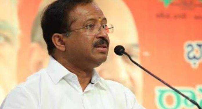 കേന്ദ്രസർക്കാർ തയ്യൽ തൊഴിലാളികൾക്കൊപ്പം : വി. മുരളീധരൻ കേന്ദ്രസർക്കാർ തയ്യൽ തൊഴിലാളികൾക്കൊപ്പം : വി. മുരളീധരൻ
