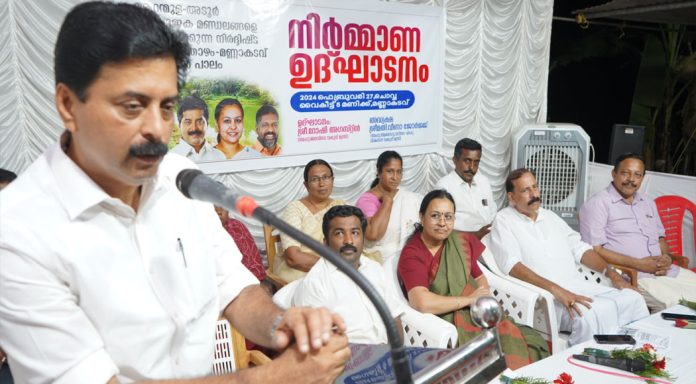 സാമൂഹികനീതിയിലധിഷ്ഠിതമായ സമഗ്രവികസനമാണ് സര്ക്കാരിന്റേത് : മന്ത്രി റോഷി അഗസ്റ്റിന് സാമൂഹികനീതിയിലധിഷ്ഠിതമായ സമഗ്രവികസനമാണ് സര്ക്കാരിന്റേത് : മന്ത്രി റോഷി അഗസ്റ്റിന്