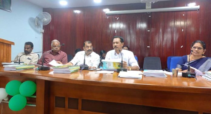 ജില്ലാ ആസൂത്രണ സമിതി : 20 തദ്ദേശ സ്ഥാപനങ്ങളുടെ വാര്ഷിക പദ്ധതികള്ക്ക് അംഗീകാരം ജില്ലാ ആസൂത്രണ സമിതി : 20 തദ്ദേശ സ്ഥാപനങ്ങളുടെ വാര്ഷിക പദ്ധതികള്ക്ക് അംഗീകാരം