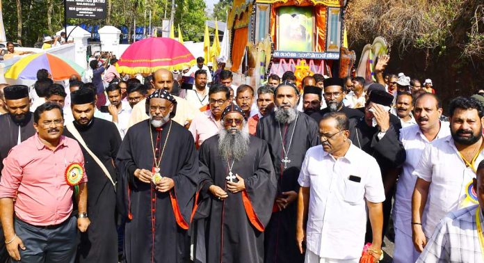 വിശാലതയും സഹിഷ്ണുതയും ഉണ്ടായാൽ സഭാ തർക്കം തീരും : പരിശുദ്ധ അപ്രേം ദ്വിതിയൻ പാത്രിയർക്കീസ് ബാവ വിശാലതയും സഹിഷ്ണുതയും ഉണ്ടായാൽ സഭാ തർക്കം തീരും : പരിശുദ്ധ അപ്രേം ദ്വിതിയൻ പാത്രിയർക്കീസ് ബാവ