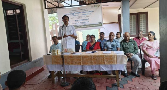 തണ്ണീര്ത്തടങ്ങളും കാവുകളും സംരക്ഷിക്കേണ്ടത് അത്യന്താപേക്ഷിതമാണെന്ന് അഡ്വ.ഓമല്ലൂര് ശങ്കരന് തണ്ണീര്ത്തടങ്ങളും കാവുകളും സംരക്ഷിക്കേണ്ടത് അത്യന്താപേക്ഷിതമാണെന്ന് അഡ്വ.ഓമല്ലൂര് ശങ്കരന്