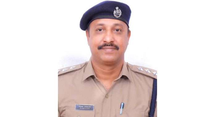 പീരുമേട്ടിൽ ഡി.വൈ.എസ്.പി ചുമതലയേറ്റു പീരുമേട്ടിൽ ഡി.വൈ.എസ്.പി ചുമതലയേറ്റു