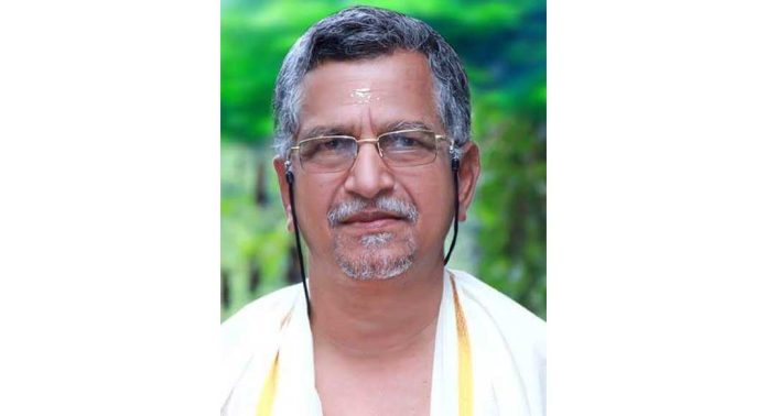 പന്തളം രാജകുടുംബാംഗം ശശികുമാര വർമ്മ (72) അന്തരിച്ചു പന്തളം രാജകുടുംബാംഗം ശശികുമാര വർമ്മ (72) അന്തരിച്ചു