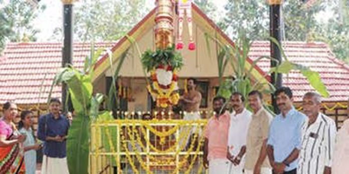 കാഞ്ഞീറ്റുകര ധർമശാസ്താ ക്ഷേത്രത്തിലെ ഉത്ര സദ്യ ഉദ്ഘാടനം ചെയ്തു കാഞ്ഞീറ്റുകര ധർമശാസ്താ ക്ഷേത്രത്തിലെ ഉത്ര സദ്യ ഉദ്ഘാടനം ചെയ്തു