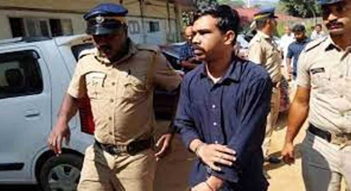 വണ്ടിപ്പെരിയാർ കേസിൽ ‘പുനരന്വേഷണം വേണം : ഹൈക്കോടതിയെ സമീപിച്ച് പെൺകുട്ടിയുടെ അമ്മ വണ്ടിപ്പെരിയാർ കേസിൽ ‘പുനരന്വേഷണം വേണം : ഹൈക്കോടതിയെ സമീപിച്ച് പെൺകുട്ടിയുടെ അമ്മ