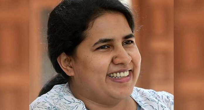 മാസപ്പടി കേസിൽ എസ്എഫ്ഐഒ കുറ്റപത്രത്തിലെ കൂടുതൽ വിവരങ്ങൾ പുറത്ത് മാസപ്പടി കേസിൽ എസ്എഫ്ഐഒ കുറ്റപത്രത്തിലെ കൂടുതൽ വിവരങ്ങൾ പുറത്ത്
