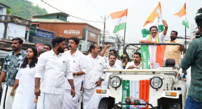 ബി.ജെ.പി വളരുന്നതിൽ സന്തോഷം സി.പിഎമ്മിന് – ചാണ്ടി ഉമ്മൻ ബി.ജെ.പി വളരുന്നതിൽ സന്തോഷം സി.പിഎമ്മിന് – ചാണ്ടി ഉമ്മൻ