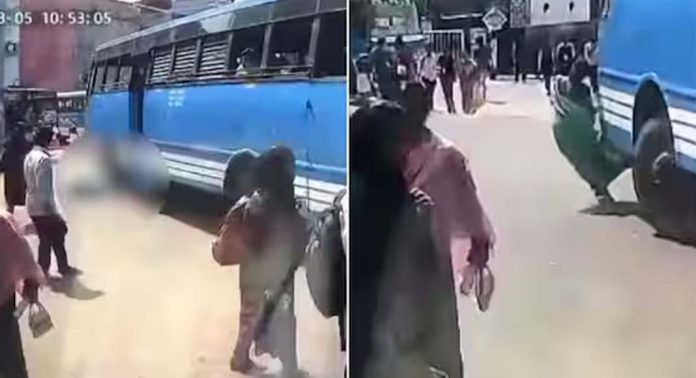 ആറ്റിങ്ങലില് സ്വകാര്യ ബസ് ടയര് വീട്ടമ്മയുടെ കാലില് കയറിയിറങ്ങി ആറ്റിങ്ങലില് സ്വകാര്യ ബസ് ടയര് വീട്ടമ്മയുടെ കാലില് കയറിയിറങ്ങി
