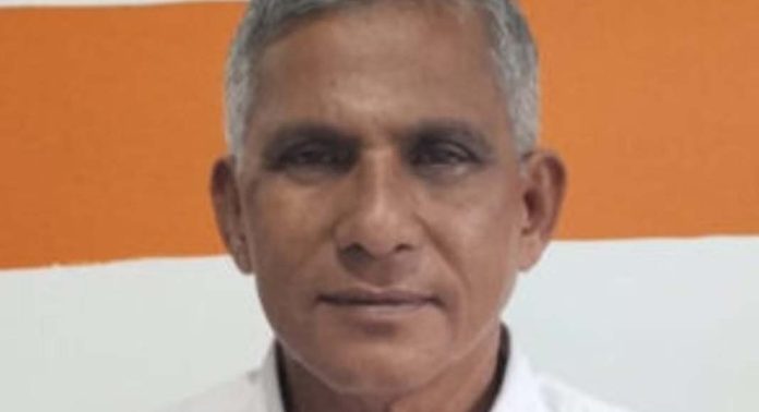 കോൺഗ്രസ് മണ്ഡലം പ്രസിഡന്റ് രാജിവെച്ചു കോൺഗ്രസ് മണ്ഡലം പ്രസിഡന്റ് രാജിവെച്ചു