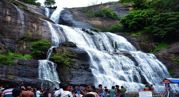 മൂന്നര മണിക്കൂര് മതി : തെങ്കാശി പട്ടണം കാണാന് – ആനവണ്ടിയില് യാത്ര പോയാലോ മൂന്നര മണിക്കൂര് മതി : തെങ്കാശി പട്ടണം കാണാന് – ആനവണ്ടിയില് യാത്ര പോയാലോ