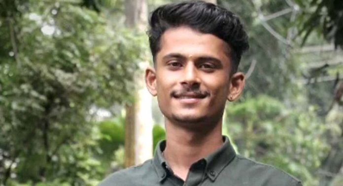 യുവാവിനെ വെട്ടിക്കൊലപ്പെടുത്തിയ സംഭവം ; പ്രതികളെ തിരഞ്ഞ് പോലീസ് യുവാവിനെ വെട്ടിക്കൊലപ്പെടുത്തിയ സംഭവം ; പ്രതികളെ തിരഞ്ഞ് പോലീസ്