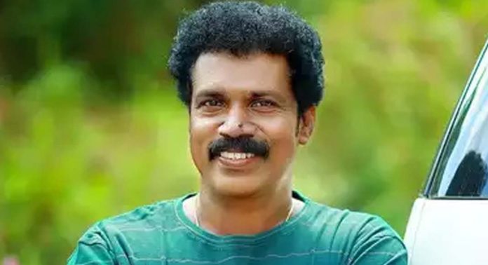തെറ്റ് ചെയ്തിട്ടില്ല ; ആരോപണങ്ങള്ക്ക് മറുപടിയുമായി ബിനു അടിമാലി തെറ്റ് ചെയ്തിട്ടില്ല ; ആരോപണങ്ങള്ക്ക് മറുപടിയുമായി ബിനു അടിമാലി