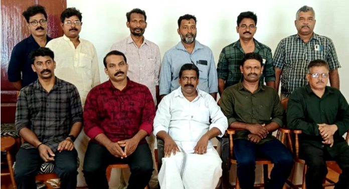 കാർപ്പെന്റർ തൊഴിലാളികൾക്ക് പ്രത്യേക ക്ഷേമനിധി ബോർഡ് രൂപീകരിക്കണം ; ഓൾ കേരള കാർപ്പന്റേഴ്സ് അസോസിയേഷൻ കാർപ്പെന്റർ തൊഴിലാളികൾക്ക് പ്രത്യേക ക്ഷേമനിധി ബോർഡ് രൂപീകരിക്കണം ; ഓൾ കേരള കാർപ്പന്റേഴ്സ് അസോസിയേഷൻ