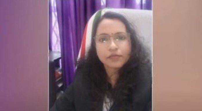 അനീഷ്യയുടെ മരണത്തില് ആത്മഹത്യാ പ്രേരണക്കുറ്റം ചുമത്തി ക്രൈംബ്രാഞ്ച് അനീഷ്യയുടെ മരണത്തില് ആത്മഹത്യാ പ്രേരണക്കുറ്റം ചുമത്തി ക്രൈംബ്രാഞ്ച്