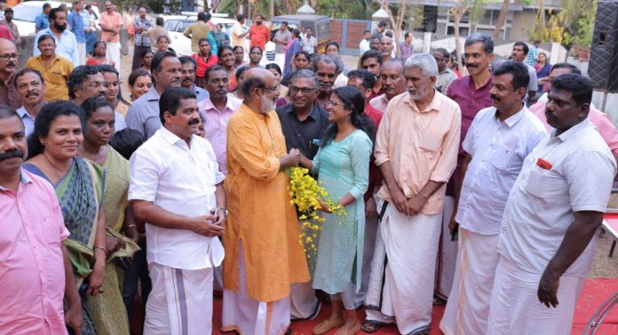 ഒരു സംസ്ഥാനത്ത് പശ്ചാത്തല സൗകര്യ വികസനത്തിന് കടം എടുക്കേണ്ടി വരുന്നത് മോശം കാര്യമല്ലന്ന് ഡോ. തോമസ് ഐസക്ക് ഒരു സംസ്ഥാനത്ത് പശ്ചാത്തല സൗകര്യ വികസനത്തിന് കടം എടുക്കേണ്ടി വരുന്നത് മോശം കാര്യമല്ലന്ന് ഡോ. തോമസ് ഐസക്ക്