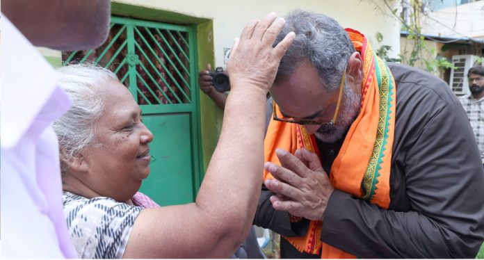 ജീവിതമെന്ന നാടകത്തിൽ അടിതെറ്റിയ നടി സൂസൻ രാജിന് ആശ്വാസമേകി രാജീവ് ചന്ദ്രശേഖർ ജീവിതമെന്ന നാടകത്തിൽ അടിതെറ്റിയ നടി സൂസൻ രാജിന് ആശ്വാസമേകി രാജീവ് ചന്ദ്രശേഖർ