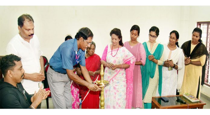 വാർഷിക കുടുംബ സംഗമവും വനിതാദിന ആഘോഷ പരിപാടികളും സംഘടിപ്പിച്ചു വാർഷിക കുടുംബ സംഗമവും വനിതാദിന ആഘോഷ പരിപാടികളും സംഘടിപ്പിച്ചു