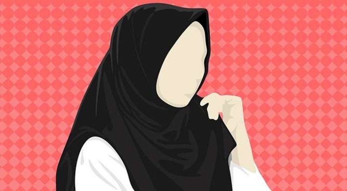 കർണാടകയിൽ വീണ്ടും തലപൊക്കി ഹിജാബ് വിവാദം കർണാടകയിൽ വീണ്ടും തലപൊക്കി ഹിജാബ് വിവാദം