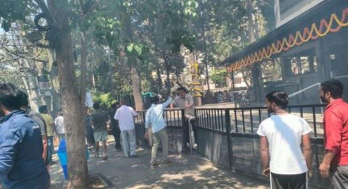 ബെംഗളൂരു സ്ഫോടനം ; ഒരാൾ കസ്റ്റഡിയിൽ ബെംഗളൂരു സ്ഫോടനം ; ഒരാൾ കസ്റ്റഡിയിൽ