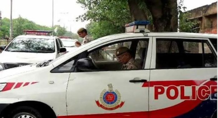 ഡൽഹിയിൽ അന്തർസംസ്ഥാന മയക്കുമരുന്ന് സംഘം പിടിയിലെന്ന് റിപ്പോർട്ടുകൾ ഡൽഹിയിൽ അന്തർസംസ്ഥാന മയക്കുമരുന്ന് സംഘം പിടിയിലെന്ന് റിപ്പോർട്ടുകൾ