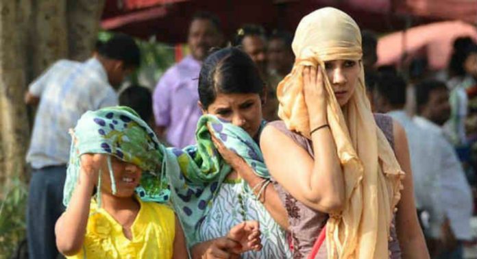 സംസ്ഥാനത്ത് ഇന്നും കനത്ത ചൂടിന് സാധ്യത ; എട്ട് ജില്ലകളിൽ യെല്ലോ അലർട്ട് പ്രഖ്യാപിച്ചു സംസ്ഥാനത്ത് ഇന്നും കനത്ത ചൂടിന് സാധ്യത ; എട്ട് ജില്ലകളിൽ യെല്ലോ അലർട്ട് പ്രഖ്യാപിച്ചു