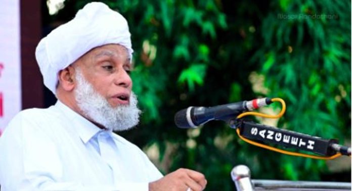 തന്റെ പേരില് പ്രചരിക്കുന്ന വ്യാജവാര്ത്ത തയാറാക്കിയവര്ക്കെതിരെ നിയമ നടപടികള് സ്വീകരിക്കും ; ജിഫ്രി മുത്തുക്കോയ തങ്ങള് തന്റെ പേരില് പ്രചരിക്കുന്ന വ്യാജവാര്ത്ത തയാറാക്കിയവര്ക്കെതിരെ നിയമ നടപടികള് സ്വീകരിക്കും ; ജിഫ്രി മുത്തുക്കോയ തങ്ങള്