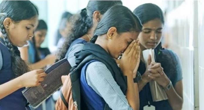 എസ്.എസ്.എൽ.സി പരീക്ഷകൾ ഇന്ന് അവസാനിക്കും ; ഫലം പ്രഖ്യാപനം മെയ് രണ്ടാം വാരം എസ്.എസ്.എൽ.സി പരീക്ഷകൾ ഇന്ന് അവസാനിക്കും ; ഫലം പ്രഖ്യാപനം മെയ് രണ്ടാം വാരം