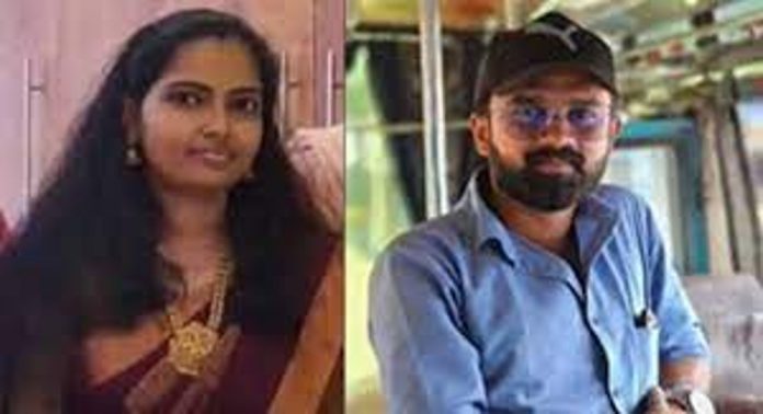 അനൂജയുടെയും ഹാഷിമിന്റെയും ദുരൂഹ മരണം ; മൊബൈൽ ഫോണുകളുടെ ലോക്കഴിക്കാൻ ഫൊറൻസിക് പരിശോധന അനൂജയുടെയും ഹാഷിമിന്റെയും ദുരൂഹ മരണം ; മൊബൈൽ ഫോണുകളുടെ ലോക്കഴിക്കാൻ ഫൊറൻസിക് പരിശോധന