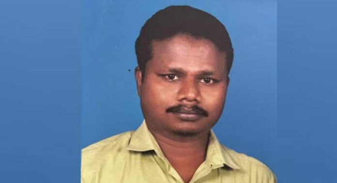 വില്ലേജ് ഓഫിസർ ജീവനൊടുക്കിയ സംഭവം ; കാരണം കടുത്ത രാഷ്ട്രീയ സമ്മർദ്ദം, വകുപ്പുതല അന്വേഷണ റിപ്പോർട്ട് പുറത്ത് വില്ലേജ് ഓഫിസർ ജീവനൊടുക്കിയ സംഭവം ; കാരണം കടുത്ത രാഷ്ട്രീയ സമ്മർദ്ദം, വകുപ്പുതല അന്വേഷണ റിപ്പോർട്ട് പുറത്ത്