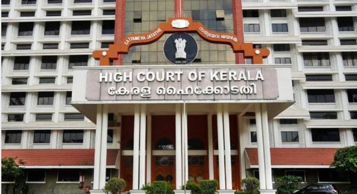 തെരഞ്ഞെടുപ്പിൽ അഞ്ച് എംഎൽഎമാർ, രണ്ട് രാജ്യസഭ എംപിമാരും മത്സരിക്കുന്നത് ചോദ്യം ചെയ്ത് ഹൈക്കോടതിയിൽ ഹർജി തെരഞ്ഞെടുപ്പിൽ അഞ്ച് എംഎൽഎമാർ, രണ്ട് രാജ്യസഭ എംപിമാരും മത്സരിക്കുന്നത് ചോദ്യം ചെയ്ത് ഹൈക്കോടതിയിൽ ഹർജി