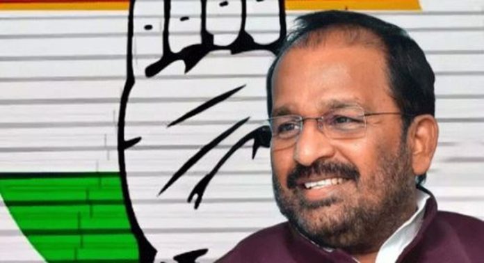 ടി.എൻ പ്രതാപന്റെ പേരിലുള്ള ചുവരെഴുത്തുകൾ മായ്ക്കണം ; തൃശൂർ ജില്ലാ നേതൃത്വം ടി.എൻ പ്രതാപന്റെ പേരിലുള്ള ചുവരെഴുത്തുകൾ മായ്ക്കണം ; തൃശൂർ ജില്ലാ നേതൃത്വം