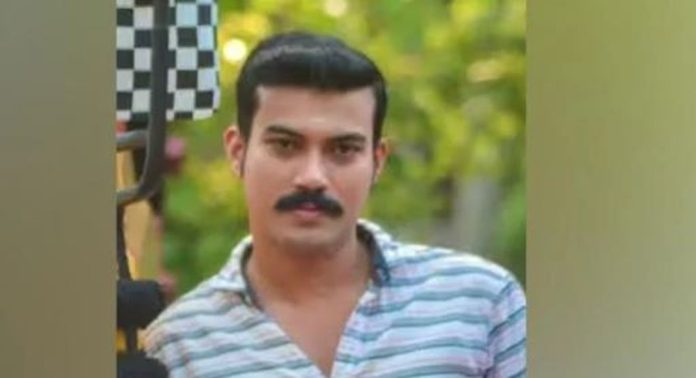 അച്ചൻകോവിൽ ആറ്റിൽ യുവാവിനെ മരിച്ച നിലയിൽ കണ്ടെത്തി അച്ചൻകോവിൽ ആറ്റിൽ യുവാവിനെ മരിച്ച നിലയിൽ കണ്ടെത്തി