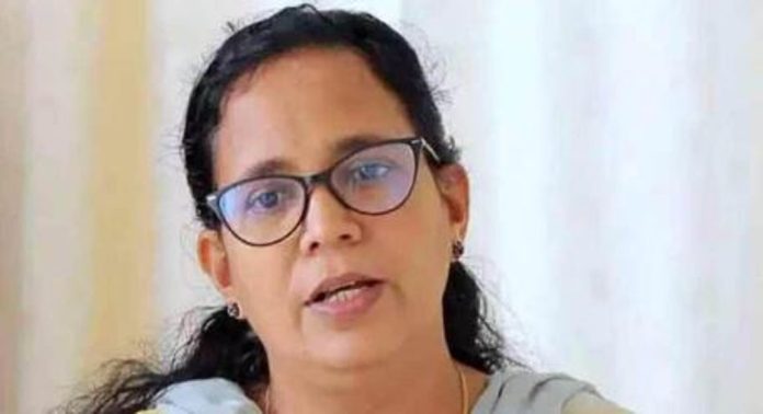 സ്ഥാനാർഥി വിഷയമല്ല ; ഫാസിസത്തിനെതിരായ പോരാട്ടമാണ് തെരഞ്ഞെടുപ്പെന്ന് കെ.കെ. രമ സ്ഥാനാർഥി വിഷയമല്ല ; ഫാസിസത്തിനെതിരായ പോരാട്ടമാണ് തെരഞ്ഞെടുപ്പെന്ന് കെ.കെ. രമ