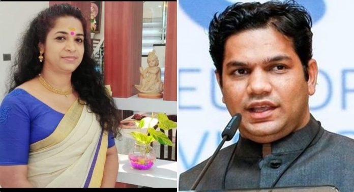 ലോക്സഭാ ഇലക്ഷൻ 2024 ; കോണ്ഗ്രസ് കോട്ടയില് തിളങ്ങാൻ സാധിക്കുമോ സി.പി.എമ്മിന്റെ തുറുപ്പുചീട്ട്? ലോക്സഭാ ഇലക്ഷൻ 2024 ; കോണ്ഗ്രസ് കോട്ടയില് തിളങ്ങാൻ സാധിക്കുമോ സി.പി.എമ്മിന്റെ തുറുപ്പുചീട്ട്?