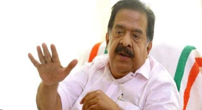 സിദ്ധാർത്ഥിന്റെ മരണം എസ്.എഫ്.ഐ നടത്തിയ ആൾക്കൂട്ട കൊലപാതകം ; വിമർശനവുമായി രമേശ് ചെന്നിത്തല സിദ്ധാർത്ഥിന്റെ മരണം എസ്.എഫ്.ഐ നടത്തിയ ആൾക്കൂട്ട കൊലപാതകം ; വിമർശനവുമായി രമേശ് ചെന്നിത്തല