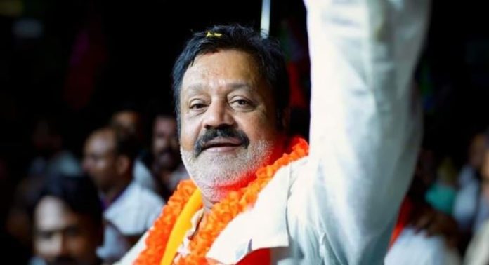 ഒരു മതവിഭാഗവും ജയിപ്പിക്കുന്നത് നല്ലതല്ല, എന്നെ ജനം ജയിപ്പിക്കട്ടെ ; തൃശൂരില് ആവേശമായി ബിജെപി സ്ഥാനാർഥി സുരേഷ് ഗോപി ഒരു മതവിഭാഗവും ജയിപ്പിക്കുന്നത് നല്ലതല്ല, എന്നെ ജനം ജയിപ്പിക്കട്ടെ ; തൃശൂരില് ആവേശമായി ബിജെപി സ്ഥാനാർഥി സുരേഷ് ഗോപി
