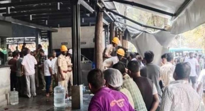 ബംഗളൂരുവിൽ ഭക്ഷണശാലയിൽ വൻ സ്ഫോടനം ; നാലുപേർക്ക് ഗുരുതര പരിക്ക് ബംഗളൂരുവിൽ ഭക്ഷണശാലയിൽ വൻ സ്ഫോടനം ; നാലുപേർക്ക് ഗുരുതര പരിക്ക്